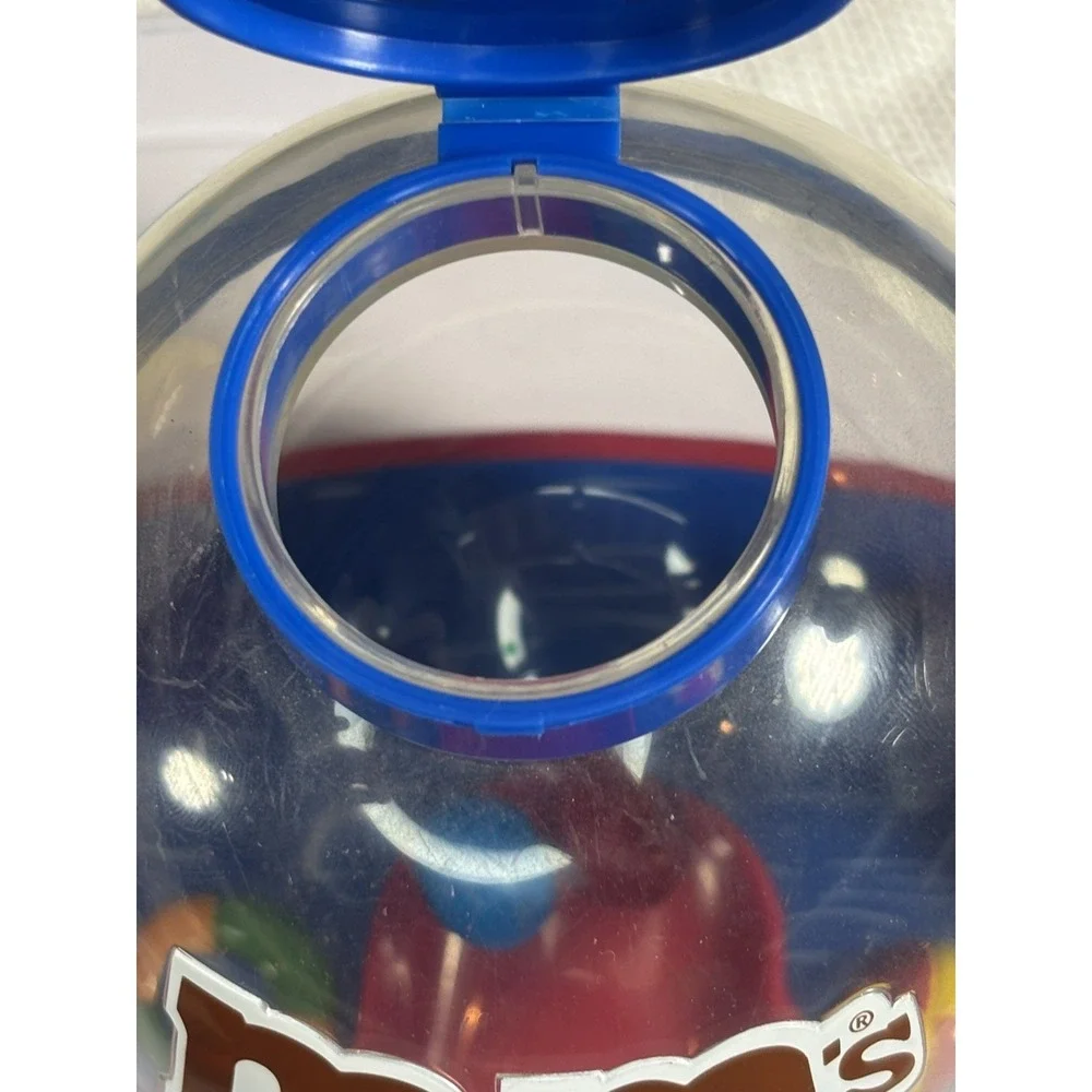 M&M's Vintage Beach Lifeguard Candy Dispenser with Red M&M & Yellow Peanut